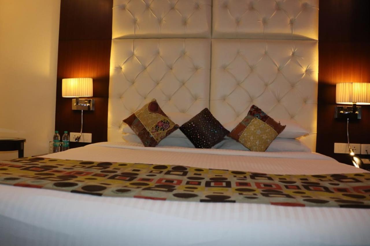 Renest Jaipur Hotel Exterior photo