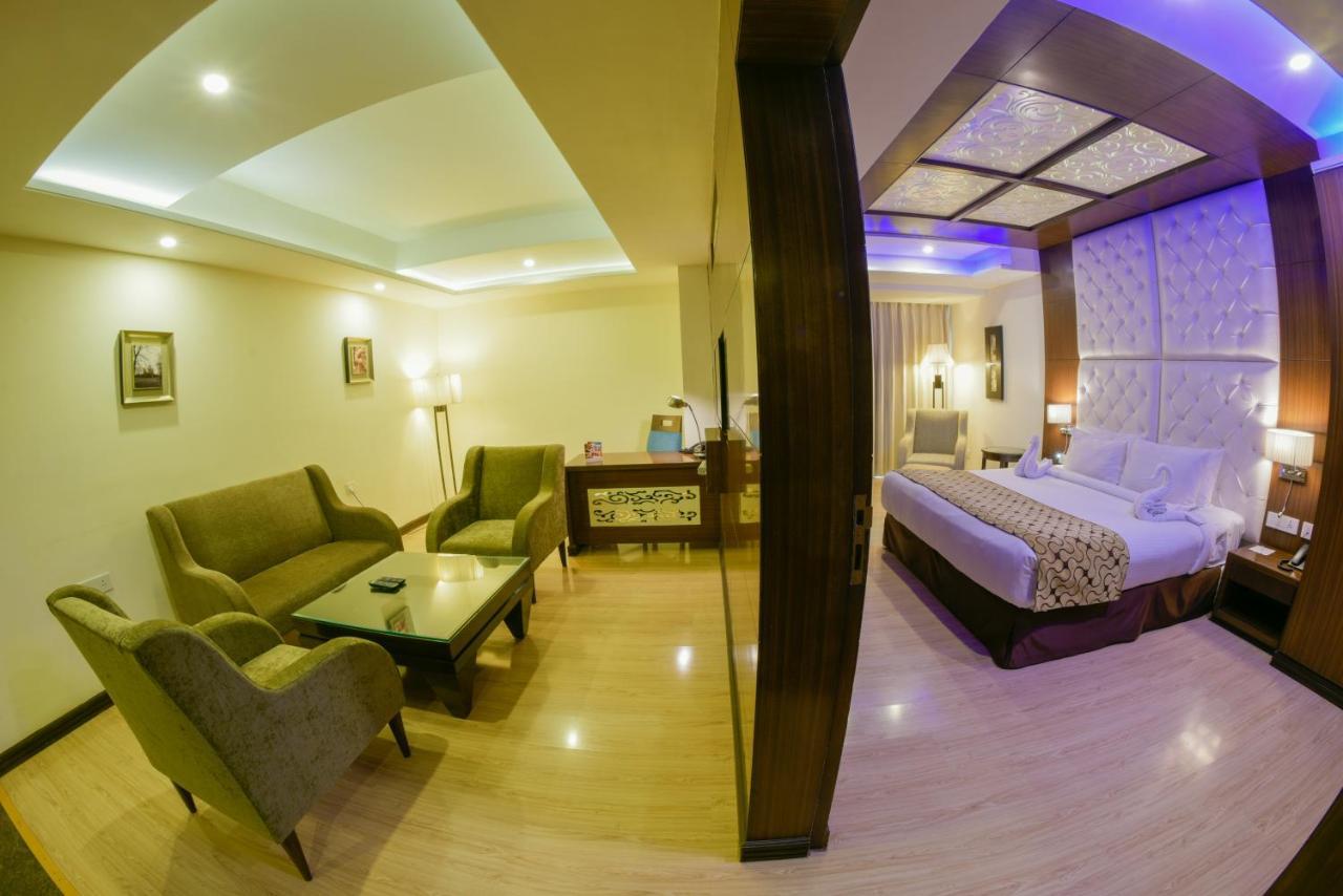 Renest Jaipur Hotel Exterior photo