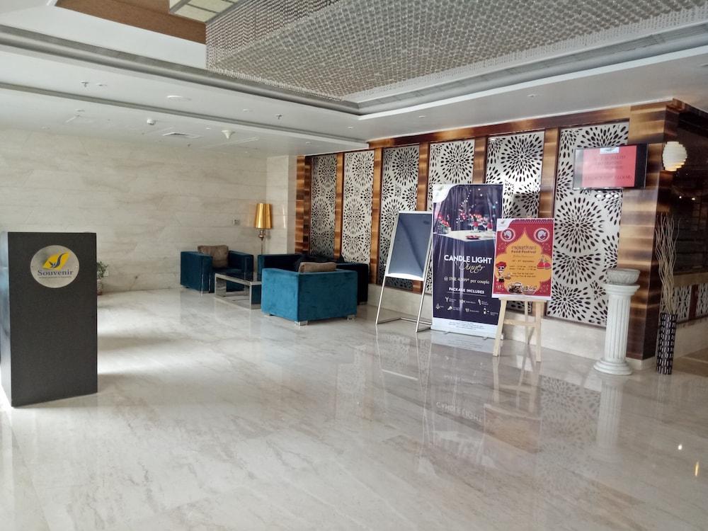 Renest Jaipur Hotel Exterior photo